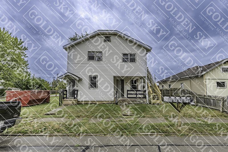 1st image of 1203 W 1st St #4