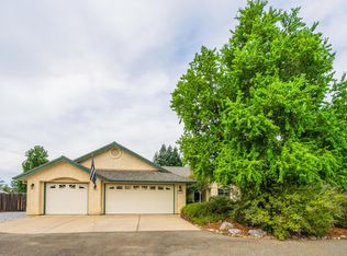 11516 La Costa Ct, Redding, CA 96003