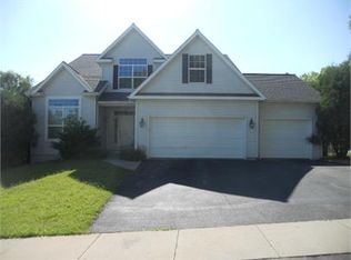 1818 23rd St NW, Cedar Rapids, IA 52405