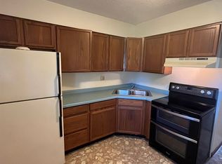 301 Orchard St APT 1, Catlin, IL 61817