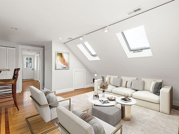 3rd image of 52 Metropolitan Ave #3