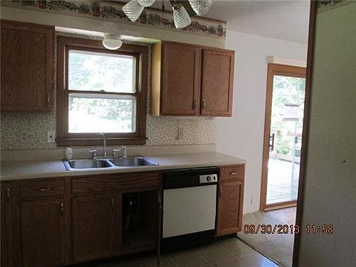 4th image of 11020 E 53rd Ter