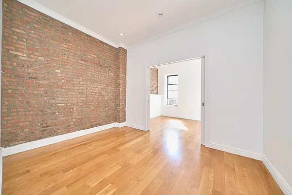 Rented by Living New York | media 4