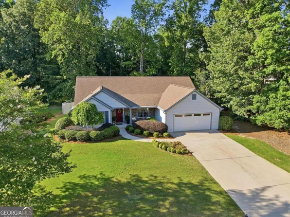 5274 Autumn Run Dr, Powder Springs, GA 30127