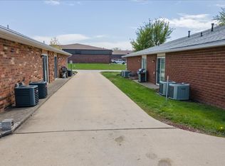 1508 Dustin, Normal, IL 61761