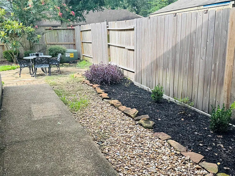 5808 Forest Timbers Dr — Photo 23