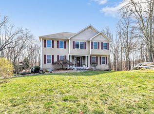 1620 N Peters Ln, Stratford, CT 06614