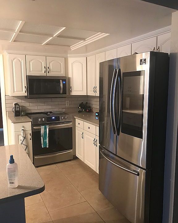 Stainless steel appliances 