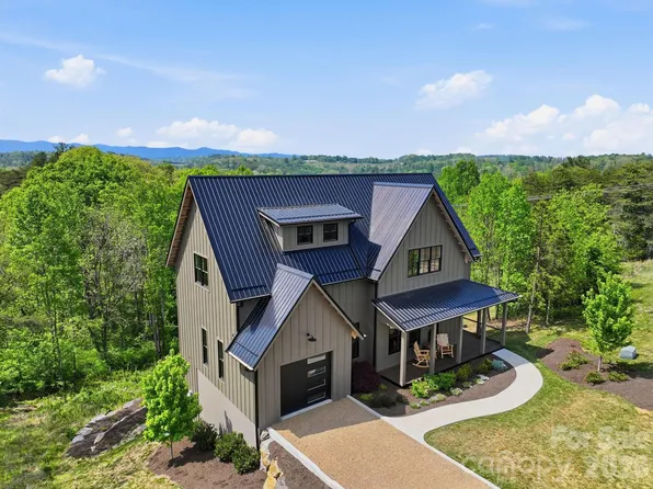 244 Westridge Farm Rd, Asheville, NC 28804