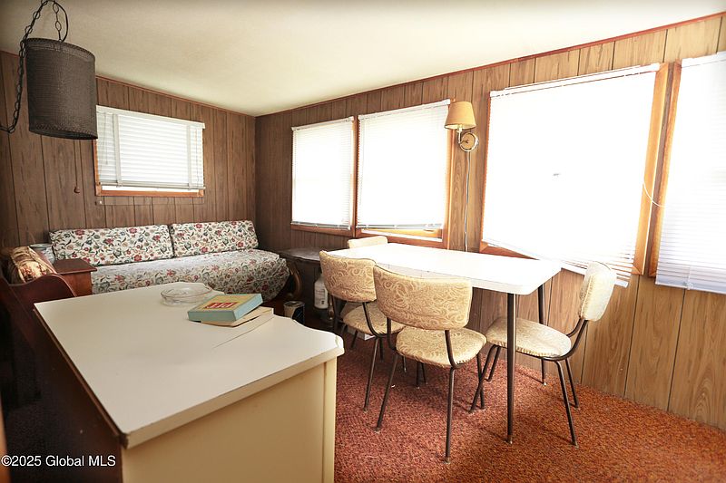4th image of 5 Wolf Road