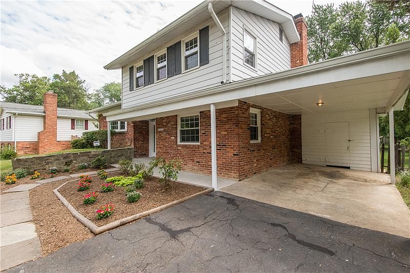 1st image of 8405 Ashwood Dr