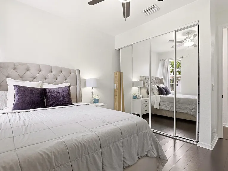 80 Nottingham Pl — Photo 13