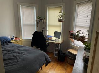 35 Cranston St, Jamaica Plain, MA 02130