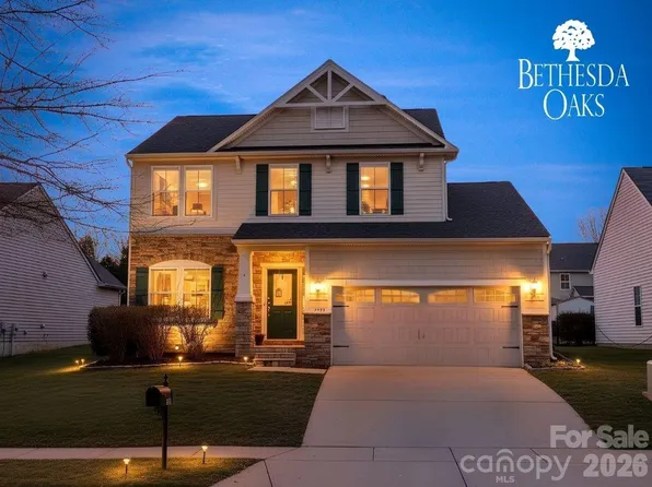 2567 Bethesda Oaks Dr, Gastonia, NC 28056