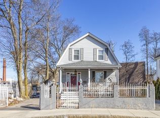 40 Beaver St, Framingham, MA 01702