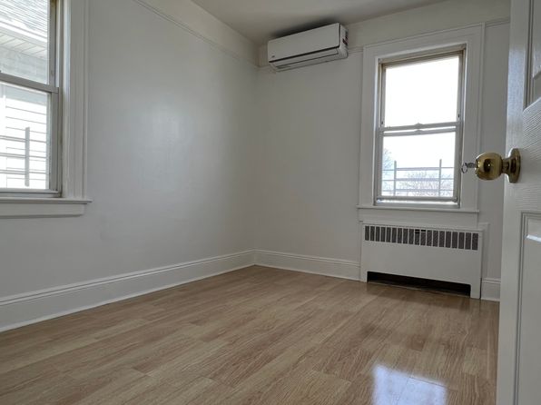 22-00 128th St FLOOR 2