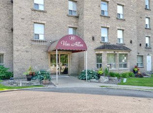 10 Van Allen Ave #1001, Chatham Kent, ON N7L5K1