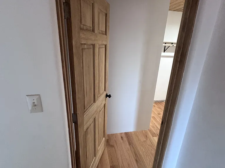 232 Valverde St — Photo 49