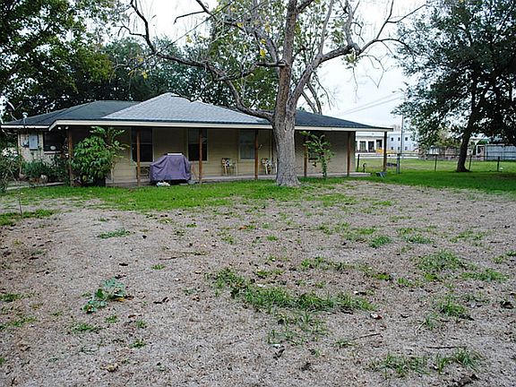 3rd image of 12027 Marnie Ln