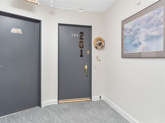 2nd image of 375 Newcastle Ave #201