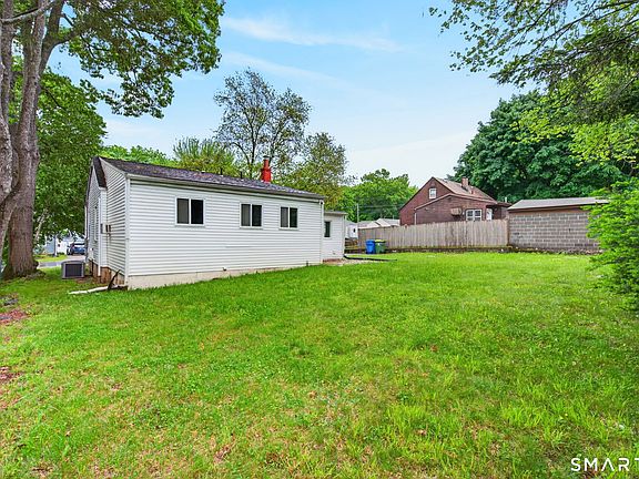 5th image of 449 Atwood Avenue