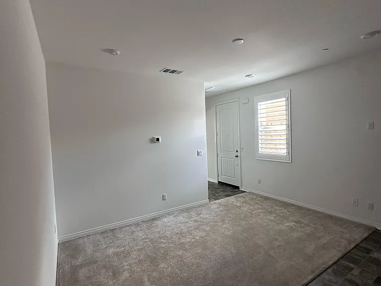 30272 Truckee Cir — Photo 11