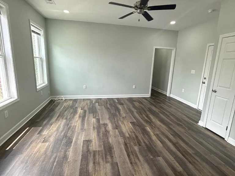 2711 Detroit St #4 — Photo 43