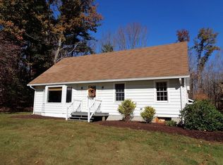 39 Prospect Hill Rd, Brimfield, MA 01010