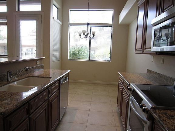 4th image of 16820 E La Montana Dr #113