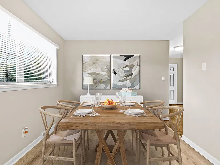 SH302-Chamberlain Oaks Apartments (CHO) — Photo 6