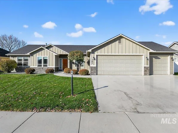 367 N Magnolia Pl, Middleton, ID 83644