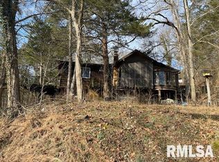 220 Krysher Rd, Makanda, IL 62958