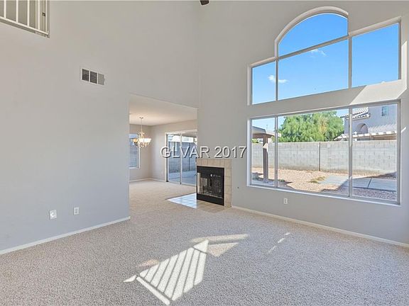 4th image of 5722 Roundrock Dr