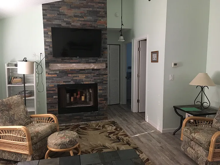 3208 Ocala Rd — Photo 3