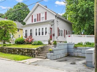 40 Vincent Ave, Pawtucket, RI 02860