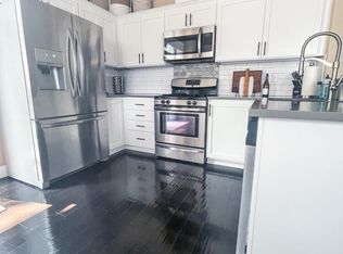 4736 SW Pomona St, Portland, OR 97219