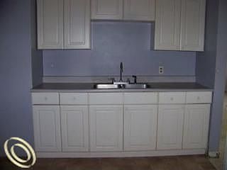 5th image of 2135 Oceana St