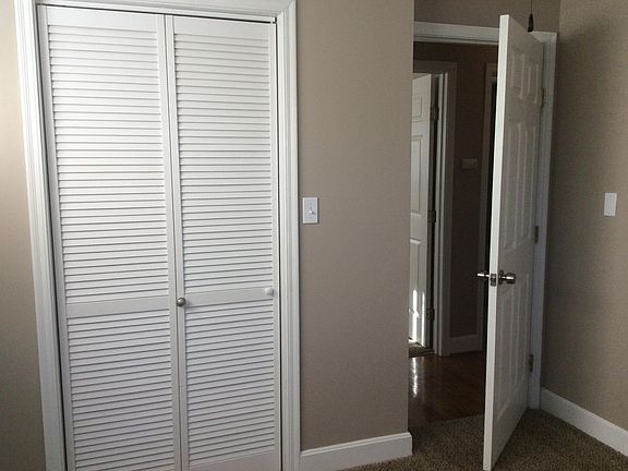 5th image of 1148 Woody Ln