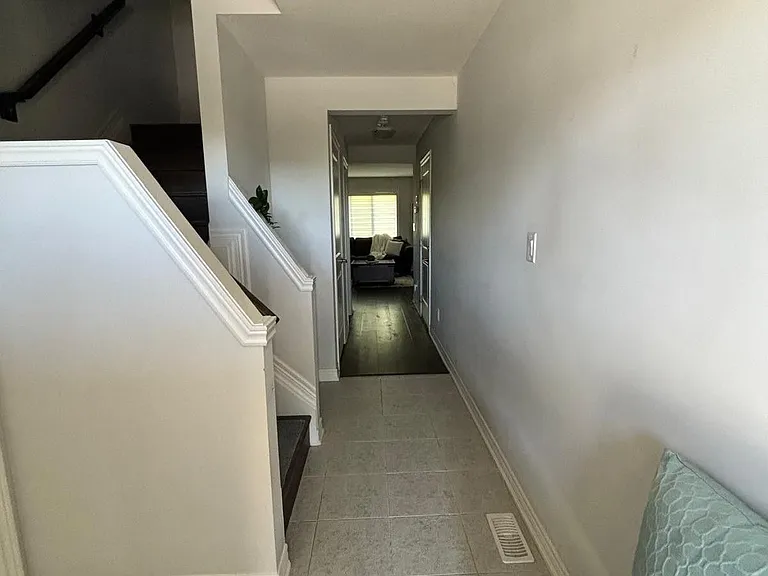 76 Haney Dr — Photo 9