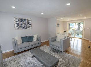 10 Wellesley Rd, Nashua, NH 03062