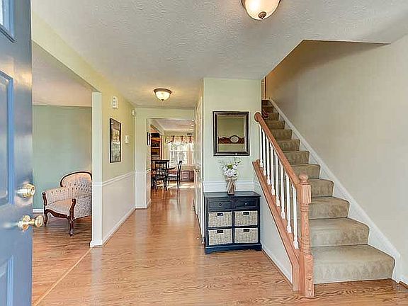 3rd image of 13422 Hidden Meadow Ct