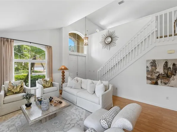 1892 PAR DR, NAPLES, FL 34120