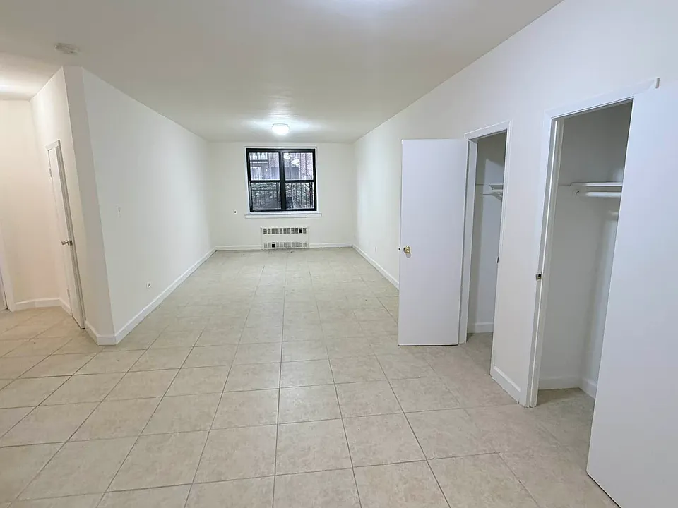 8920 55th Ave #1P