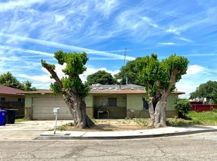 207 Carrillo Pl, Porterville, CA 93257