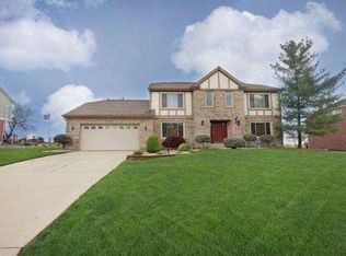 8215 Eagleridge Dr, West Chester, OH 45069