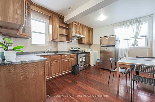 80 Markham St Photo 1