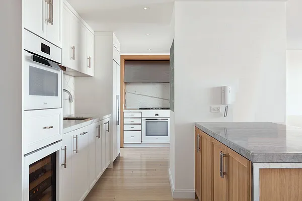 Rented by Renetta Real Estate | media 57