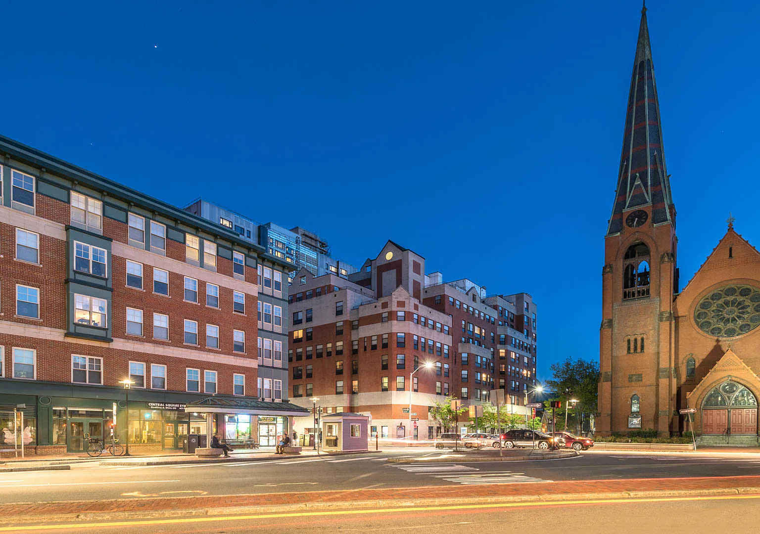 Church Corner — Photo 2