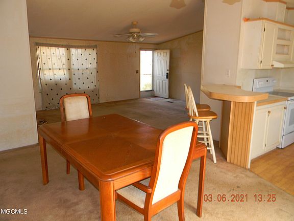 5th image of 19238 Hunters Bend Dr