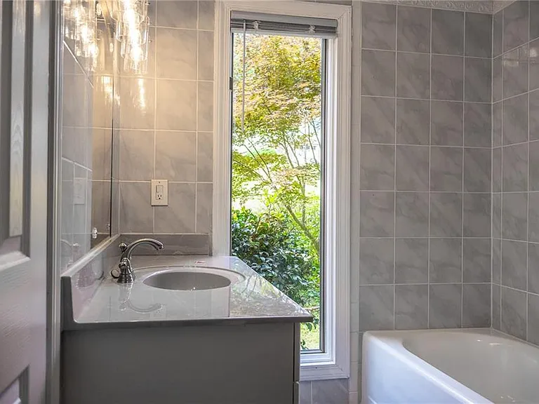4079 Dunnington Dr — Photo 38